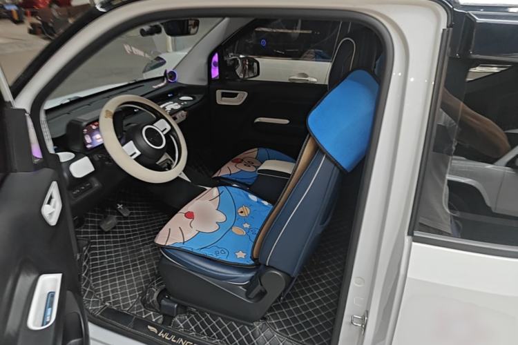 Used Wuling Hongguang MINIEV 2022 GAMEBOY 300km Enthusiast Model with Lithium Iron Phosphate Left Front Seat