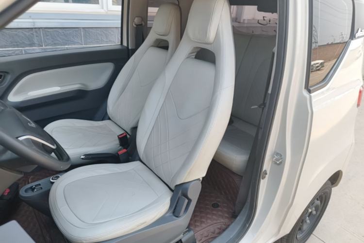 Used Wuling Hongguang MINIEV 2022 Macaron Premium Model – Lithium Iron Phosphate Left Front Seat