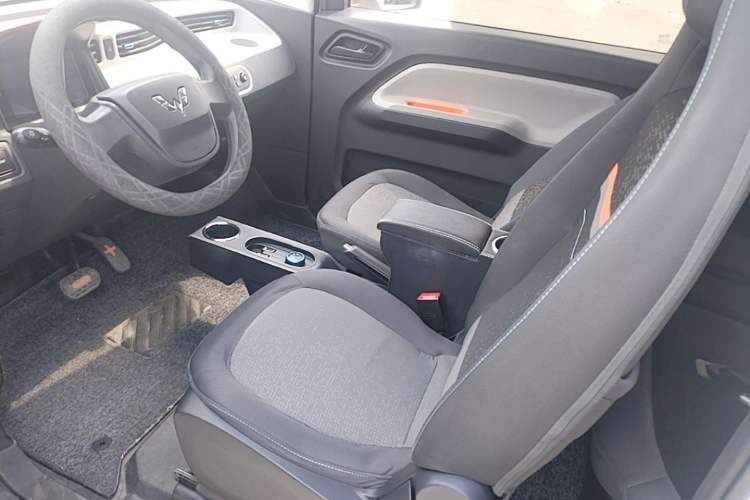 Used Wuling Hongguang MINIEV 2022 Easy Version Lithium-NMC Left Front Seat