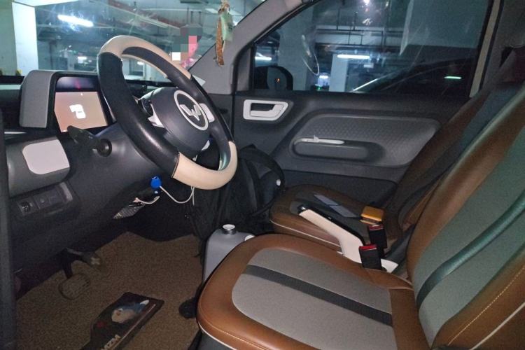 Used Wuling Hongguang MINIEV 2022 GAMEBOY 200km Gaming Edition with Lithium Iron Phosphate Left Front Seat