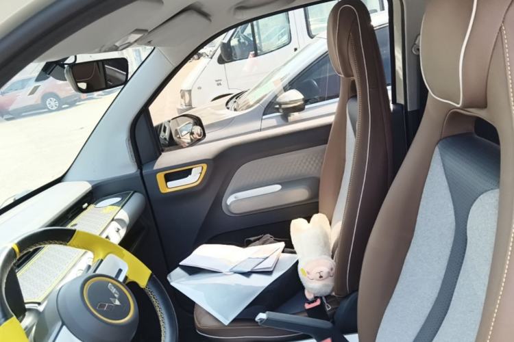 Used Wuling Hongguang MINIEV 2022 GAMEBOY 300km Enthusiast Model with Lithium Iron Phosphate Left Front Seat