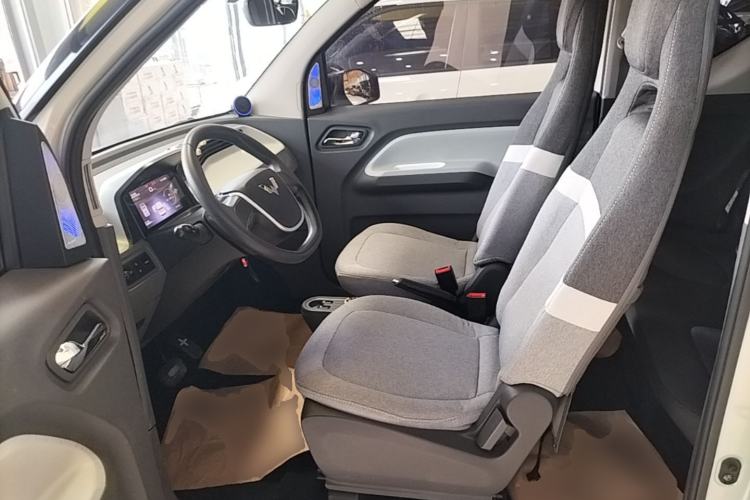 Used Wuling Hongguang MINIEV 2022 Macaron Premium Model – Lithium Iron Phosphate Left Front Seat