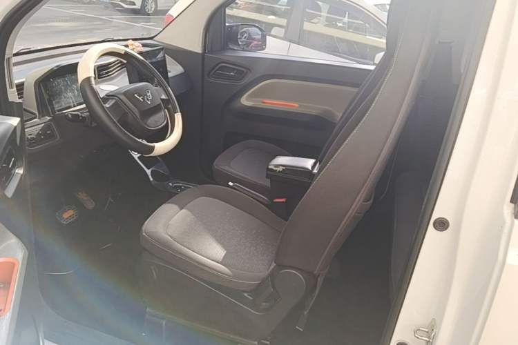 Used Wuling Hongguang MINIEV 2022 Enjoy Edition Lithium Iron Phosphate Left Front Seat