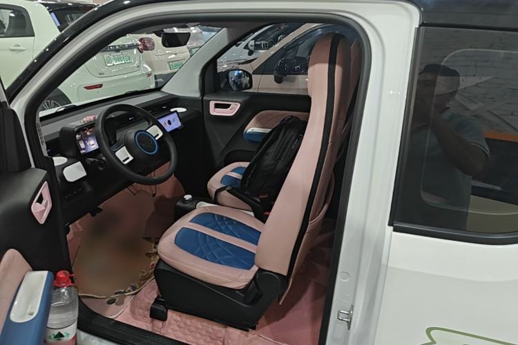 Used Wuling Hongguang MINIEV 2022 GAMEBOY 300km Enthusiast Model with Lithium Iron Phosphate Left Front Seat