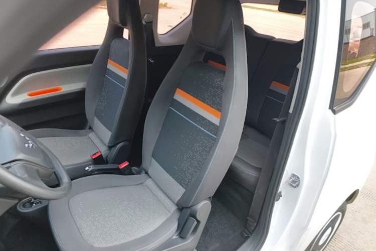 Used Wuling Hongguang MINIEV 2022 Easy Version Lithium Iron Phosphate Left Front Seat