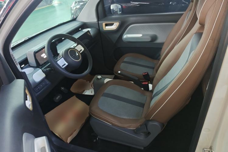 Used Wuling Hongguang MINIEV 2022 GAMEBOY 200km Gaming Edition with Lithium Iron Phosphate Left Front Seat