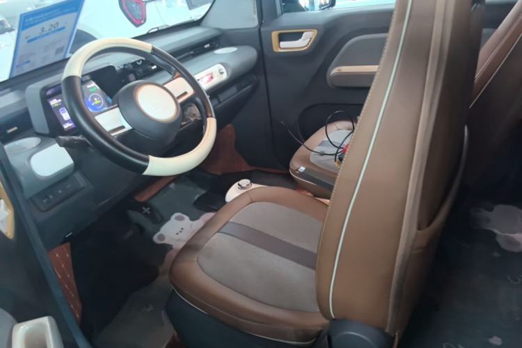 Used Wuling Hongguang MINIEV 2022 GAMEBOY 200km Gaming Edition with Lithium Iron Phosphate Left Front Seat