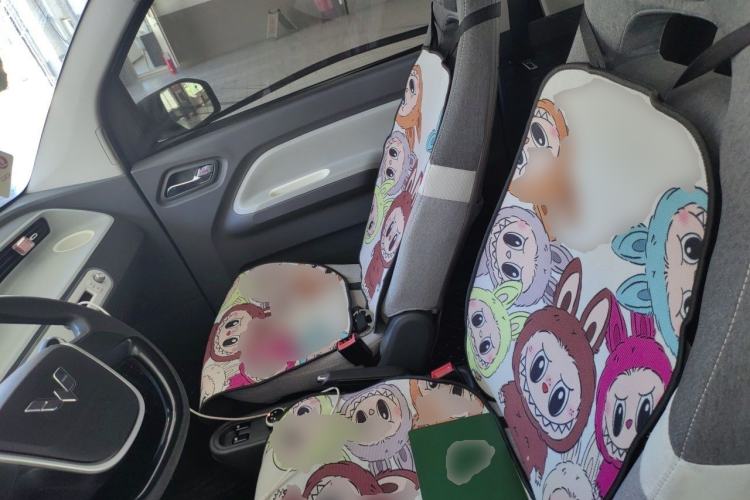 Used Wuling Hongguang MINIEV 2022 Macaron Premium Model – Lithium Iron Phosphate Left Front Seat