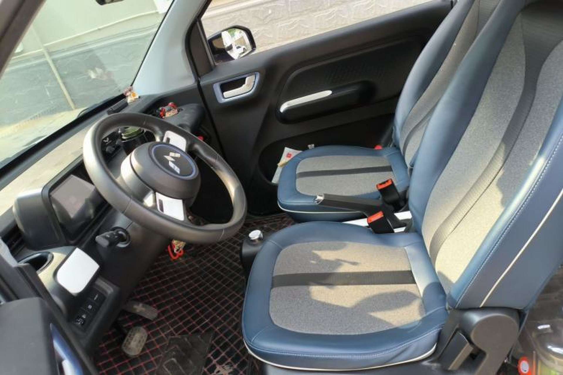 Used Wuling Hongguang MINIEV 2022 GAMEBOY 200km Gaming Edition with Lithium Iron Phosphate Left Front Seat