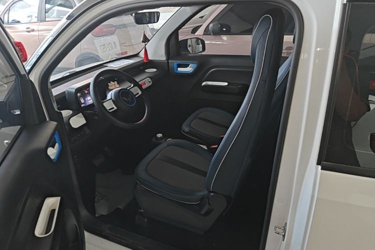 Used Wuling Hongguang MINIEV 2022 GAMEBOY 300km Enthusiast Model with Lithium Iron Phosphate Left Front Seat