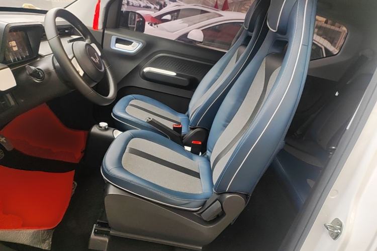 Used Wuling Hongguang MINIEV 2022 GAMEBOY 200km Gaming Edition with Lithium Iron Phosphate Left Front Seat