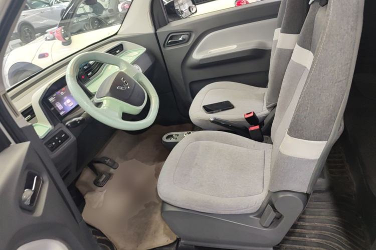 Used Wuling Hongguang MINIEV 2022 Macaron Premium Model – Lithium Iron Phosphate Left Front Seat