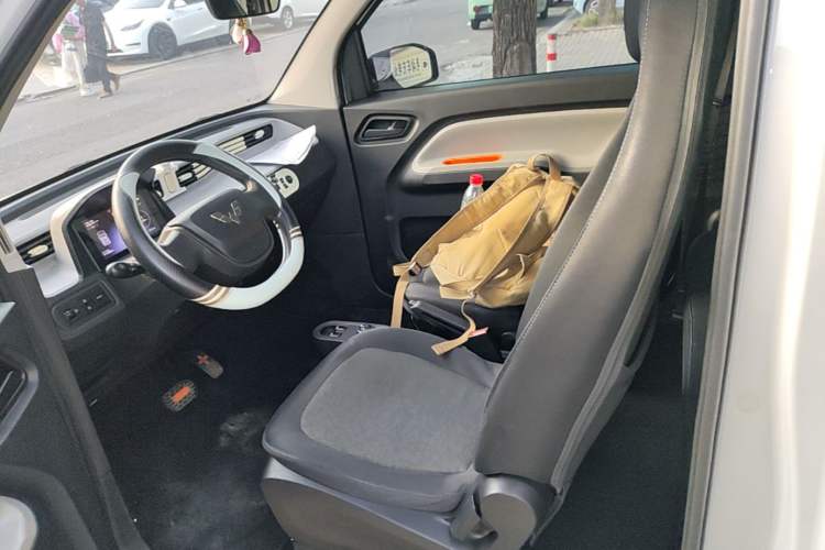 Used Wuling Hongguang MINIEV 2022 Enjoy Edition Lithium Iron Phosphate Left Front Seat