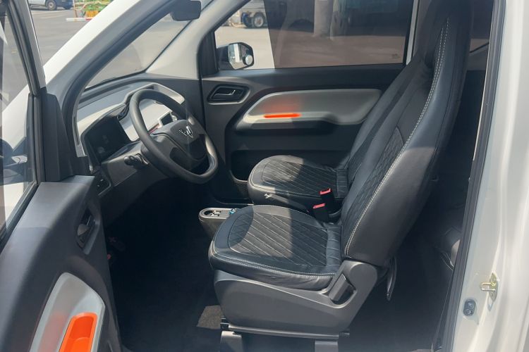 Used Wuling Hongguang MINIEV 2022 Zizai Version Lithium Iron Phosphate Left Front Seat