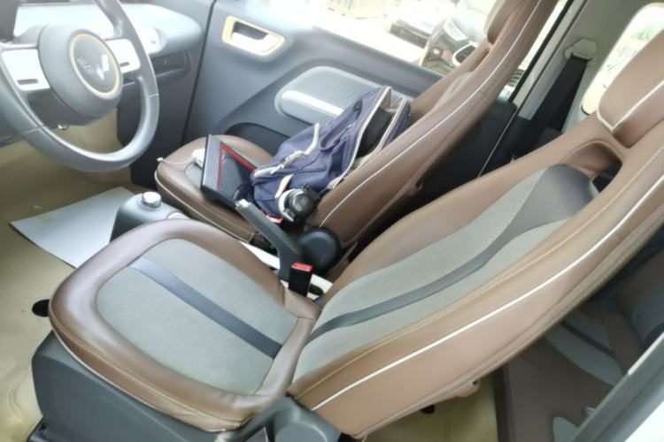 Used Wuling Hongguang MINIEV 2022 GAMEBOY 200km Gaming Edition with Lithium Iron Phosphate Left Front Seat