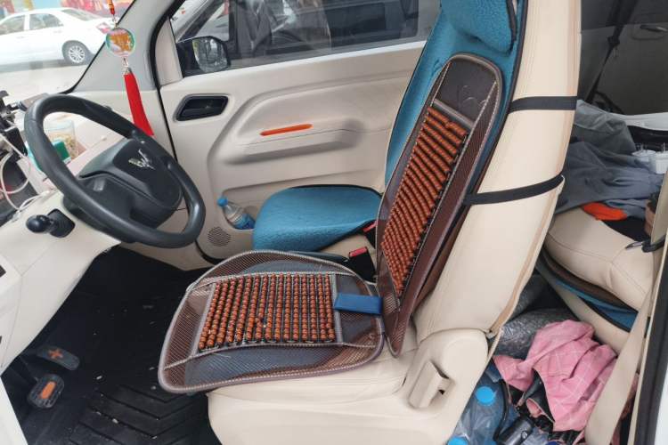 Used Wuling Hongguang MINIEV 2022 Zizai Version Lithium Iron Phosphate Left Front Seat