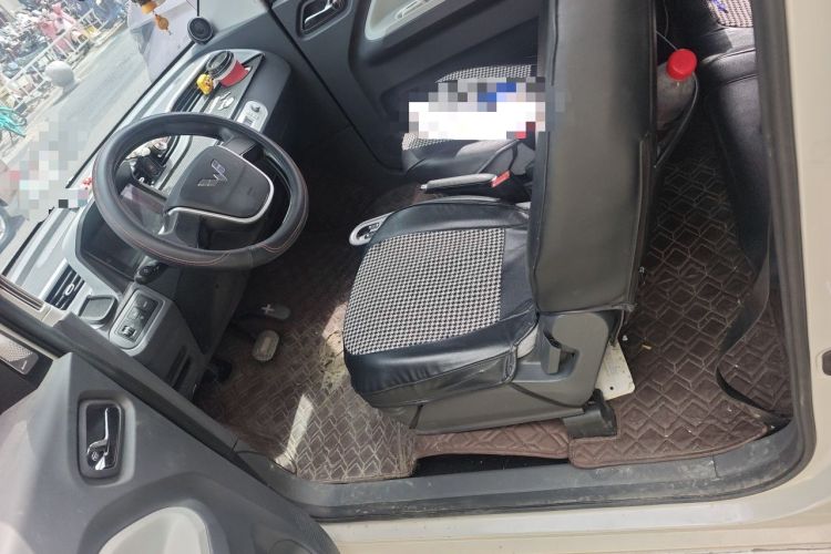Used Wuling Hongguang MINIEV 2022 Macaron Premium Model – Lithium Iron Phosphate Left Front Seat