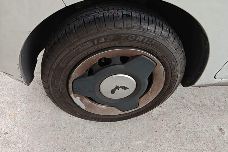 Used Wuling Hongguang MINIEV 2022 Macaron Premium Model – Lithium Iron Phosphate Left Front Wheel Hub