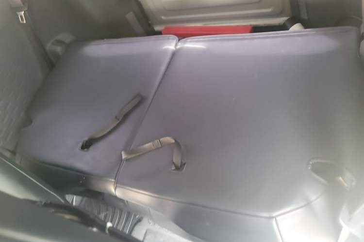 Used Wuling Hongguang MINIEV 2022 Macaron Fashion Model Lithium Iron Phosphate Left Rear Seat
