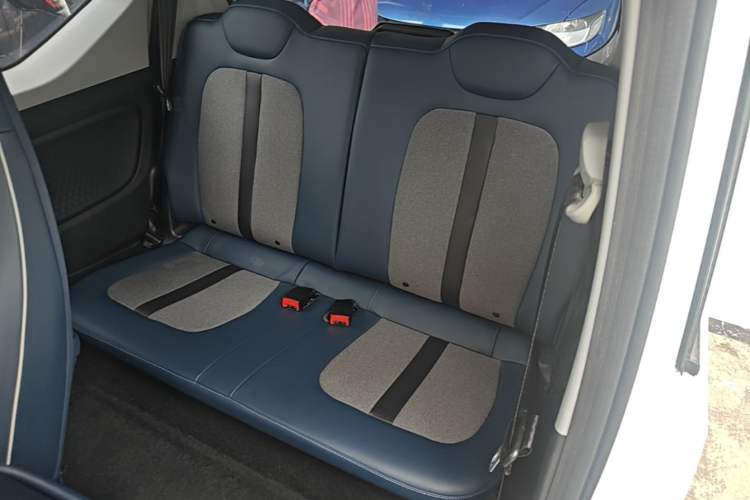 Used Wuling Hongguang MINIEV 2022 GAMEBOY 300km Enthusiast Model with Lithium Iron Phosphate Left Rear Seat