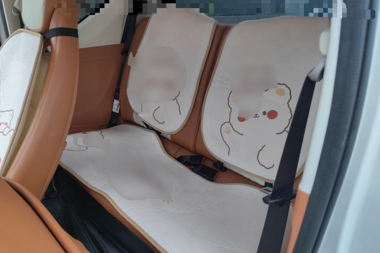 Used Wuling Hongguang MINIEV 2022 Macaron Premium Model – Lithium Iron Phosphate Left Rear Seat