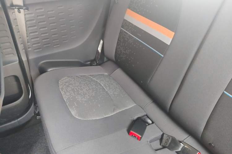 Used Wuling Hongguang MINIEV 2022 Easy Version Lithium Iron Phosphate Left Rear Seat