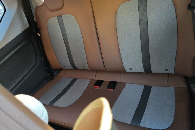 Used Wuling Hongguang MINIEV 2022 GAMEBOY 200km Gaming Edition with Lithium Iron Phosphate Left Rear Seat