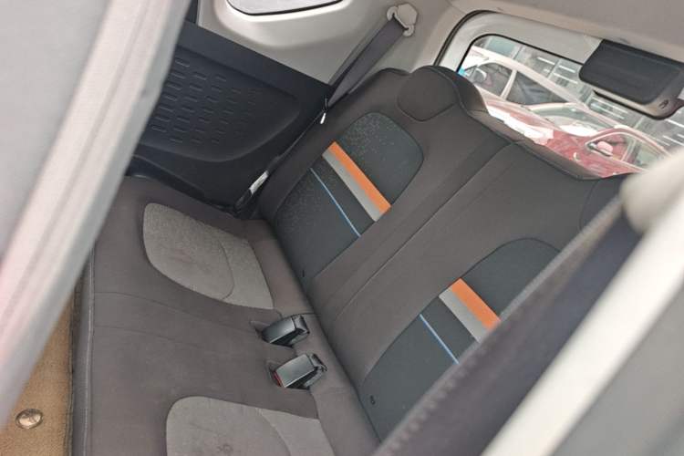 Used Wuling Hongguang MINIEV 2022 Zizai Version Lithium Iron Phosphate Left Rear Seat