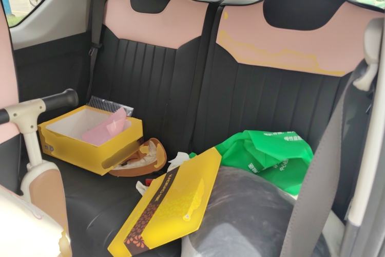 Used Wuling Hongguang MINIEV 2022 Macaron Premium Model – Lithium Ternary Battery Left Rear Seat