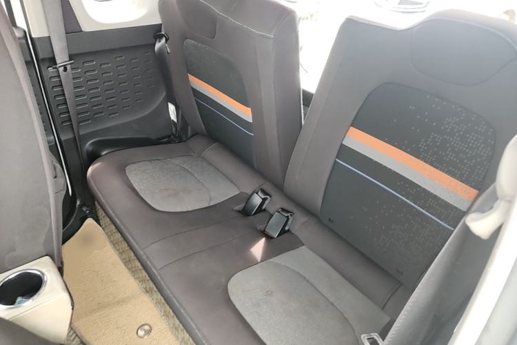 Used Wuling Hongguang MINIEV 2022 Zizai Version Lithium Iron Phosphate Left Rear Seat