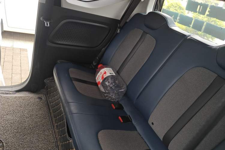 Used Wuling Hongguang MINIEV 2022 GAMEBOY 200km Gaming Edition with Lithium Iron Phosphate Left Rear Seat