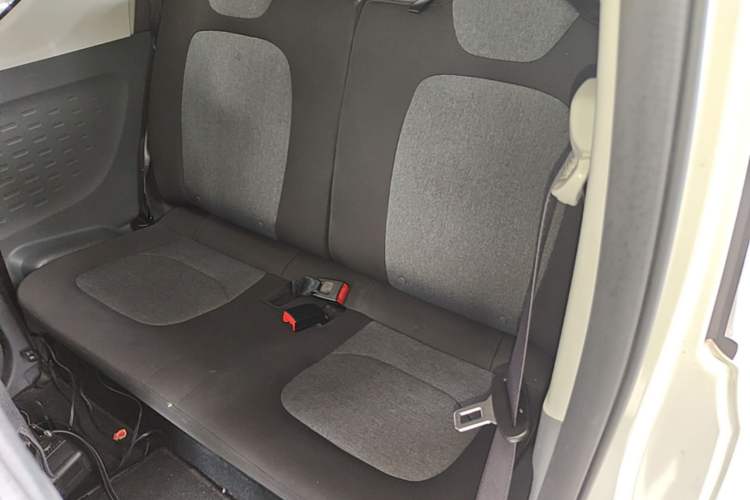 Used Wuling Hongguang MINIEV 2022 Macaron Premium Model – Lithium Iron Phosphate Left Rear Seat