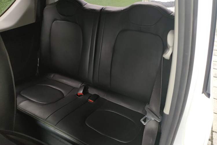 Used Wuling Hongguang MINIEV 2022 Zizai Version Lithium Iron Phosphate Left Rear Seat