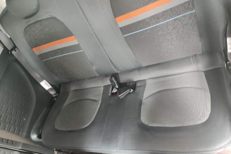 Used Wuling Hongguang MINIEV 2022 Zizai Version Lithium Iron Phosphate Left Rear Seat