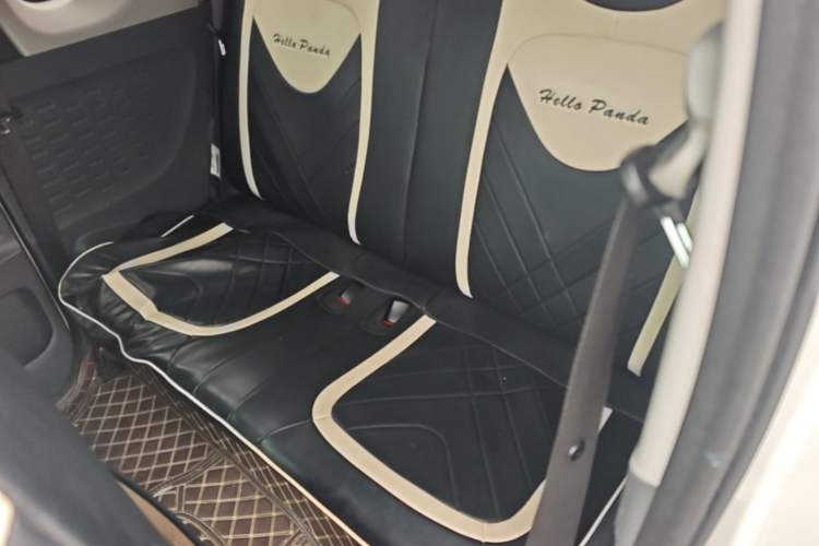 Used Wuling Hongguang MINIEV 2022 Macaron Premium Model – Lithium Iron Phosphate Left Rear Seat