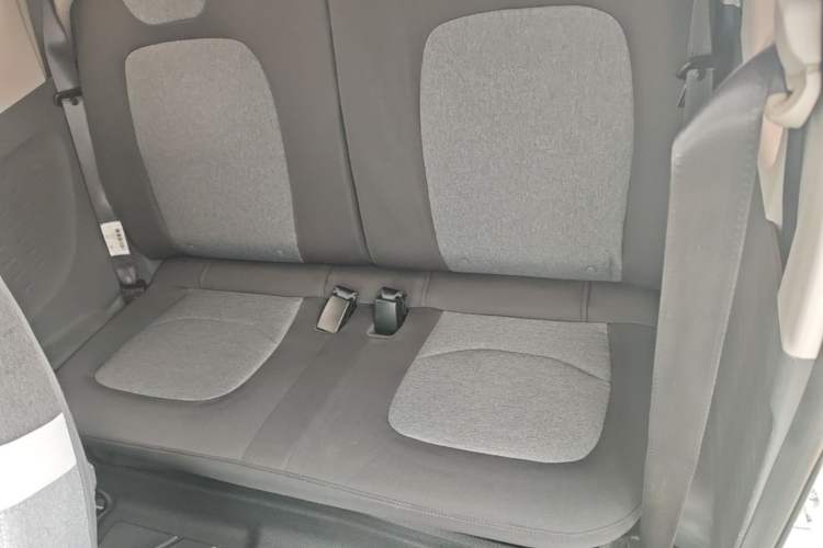 Used Wuling Hongguang MINIEV 2022 Macaron Premium Model – Lithium Iron Phosphate Left Rear Seat