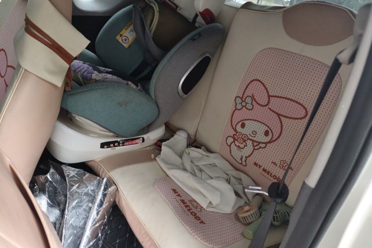 Used Wuling Hongguang MINIEV 2022 Macaron Premium Model – Lithium Iron Phosphate Left Rear Seat