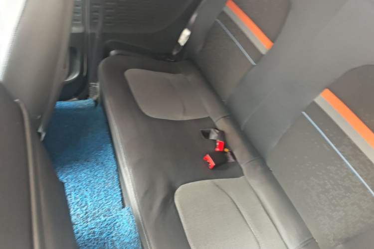 Used Wuling Hongguang MINIEV 2022 Easy Version Lithium Iron Phosphate Left Rear Seat