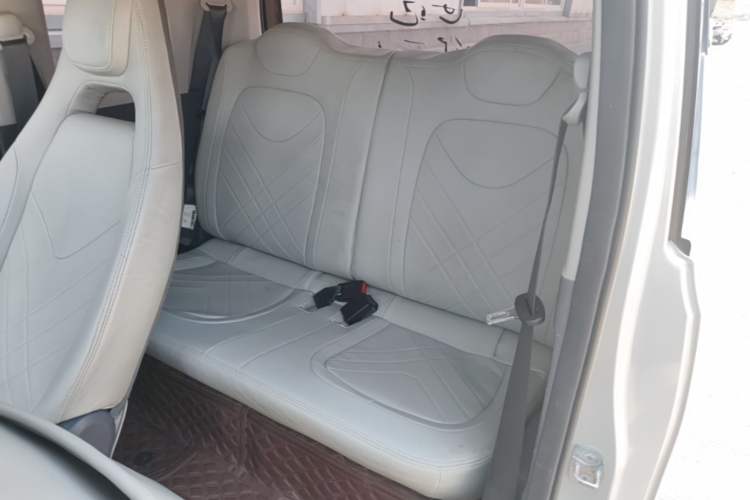 Used Wuling Hongguang MINIEV 2022 Macaron Premium Model – Lithium Iron Phosphate Left Rear Seat
