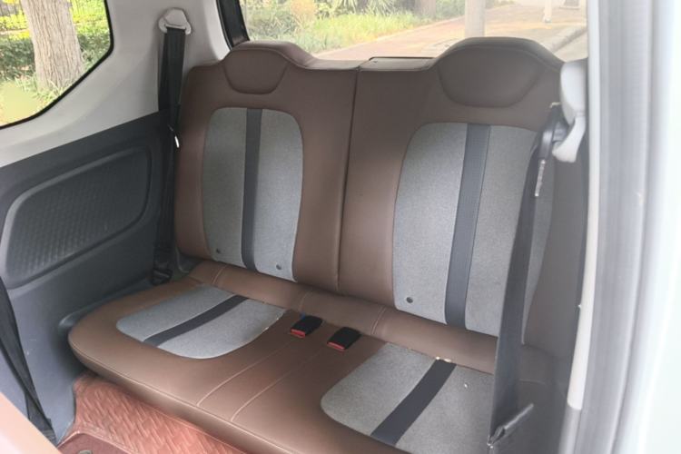 Used Wuling Hongguang MINIEV 2022 GAMEBOY 200km Gaming Edition with Lithium Iron Phosphate Left Rear Seat