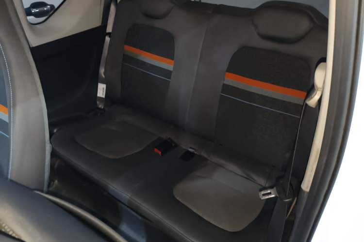 Used Wuling Hongguang MINIEV 2022 Easy Version Lithium Iron Phosphate Left Rear Seat