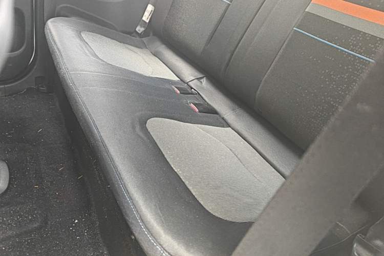 Used Wuling Hongguang MINIEV 2022 Zizai Version Lithium-NMC Left Rear Seat