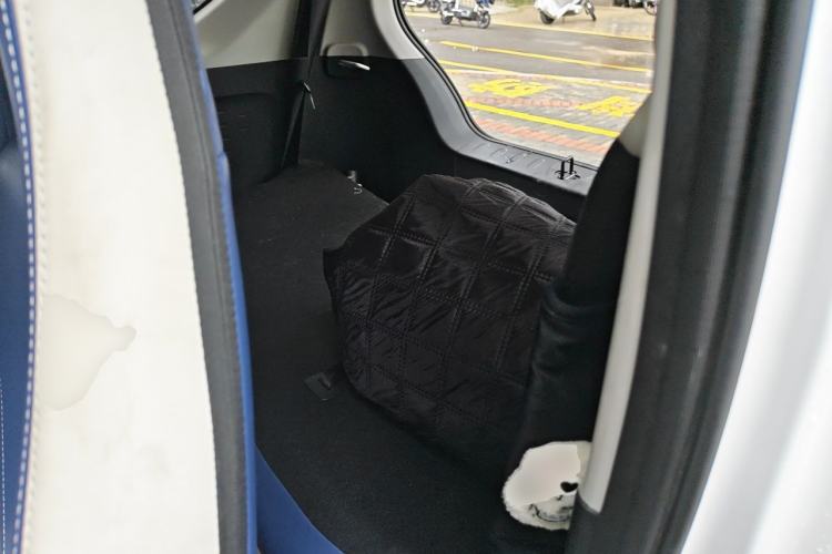 Used Wuling Hongguang MINIEV 2022 Zizai Version Lithium-NMC Left Rear Seat