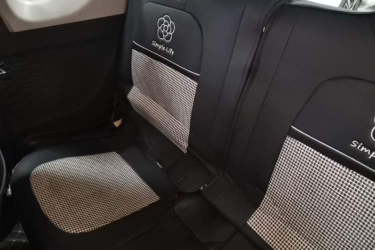 Used Wuling Hongguang MINIEV 2022 Macaron Fashion Model Lithium Iron Phosphate Left Rear Seat