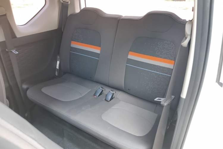 Used Wuling Hongguang MINIEV 2022 Easy Version Lithium Iron Phosphate Left Rear Seat