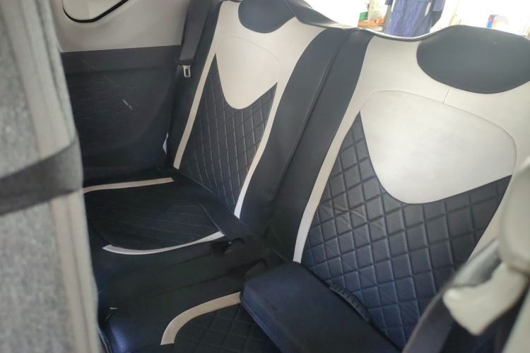 Used Wuling Hongguang MINIEV 2022 Macaron Premium Model – Lithium Iron Phosphate Left Rear Seat