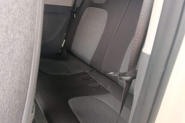 Used Wuling Hongguang MINIEV 2022 Macaron Premium Model – Lithium Iron Phosphate Left Rear Seat