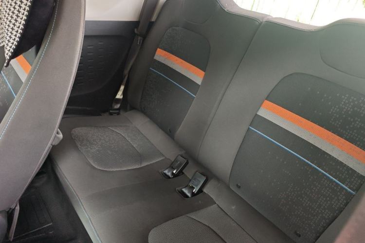 Used Wuling Hongguang MINIEV 2022 Zizai Version Lithium Iron Phosphate Left Rear Seat