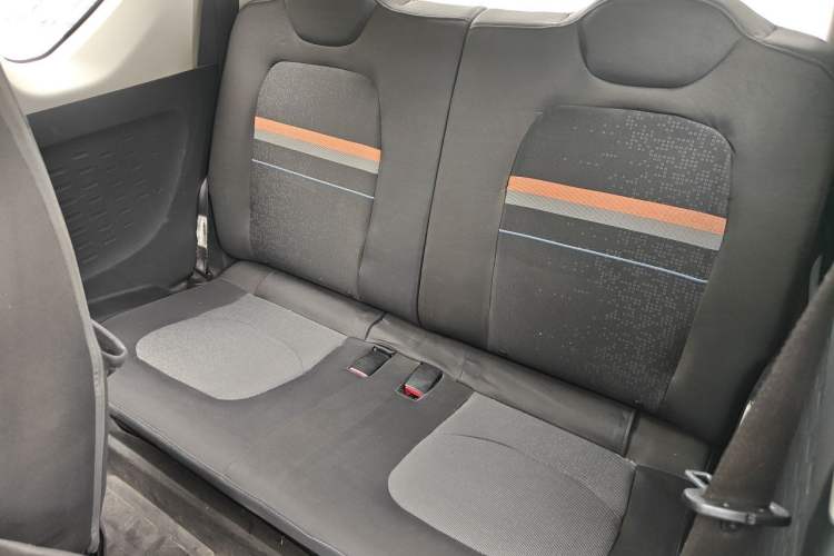 Used Wuling Hongguang MINIEV 2022 Easy Version Lithium Iron Phosphate Left Rear Seat
