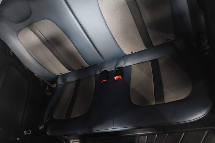Used Wuling Hongguang MINIEV 2022 GAMEBOY 300km Enthusiast Model with Lithium Iron Phosphate Left Rear Seat